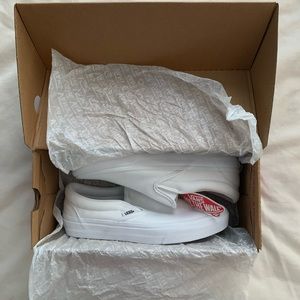 NEW White Slip On Vans Women’s 7.5 Men’s 8
